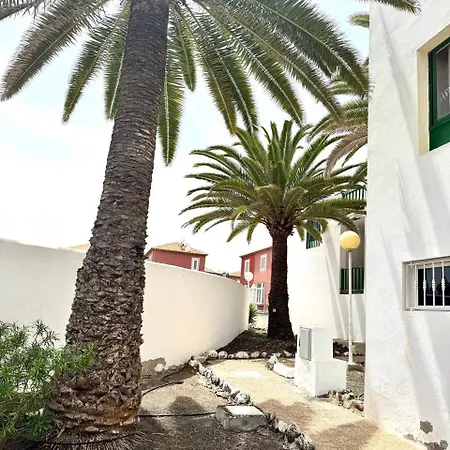 Kame House Коста-де-Антигуа