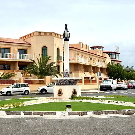 Kame House * Costa de Antigua