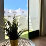 Kame House 아파트 *